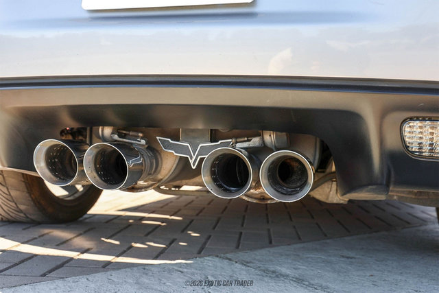 Used 2010 Chevrolet Corvette Coupe w/ 1LT image 56