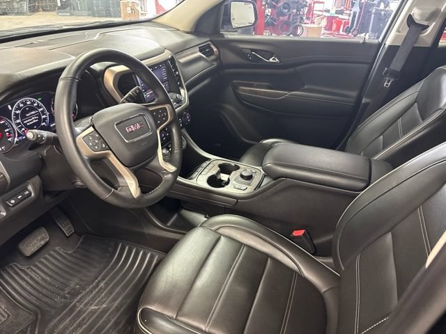 Used 2023 GMC Acadia Denali FWD image 23