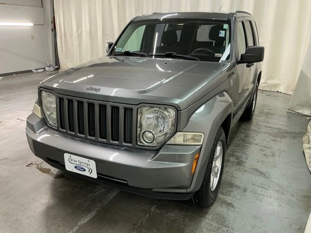 Used 2012 Jeep Liberty Sport AWD/4WD image 8