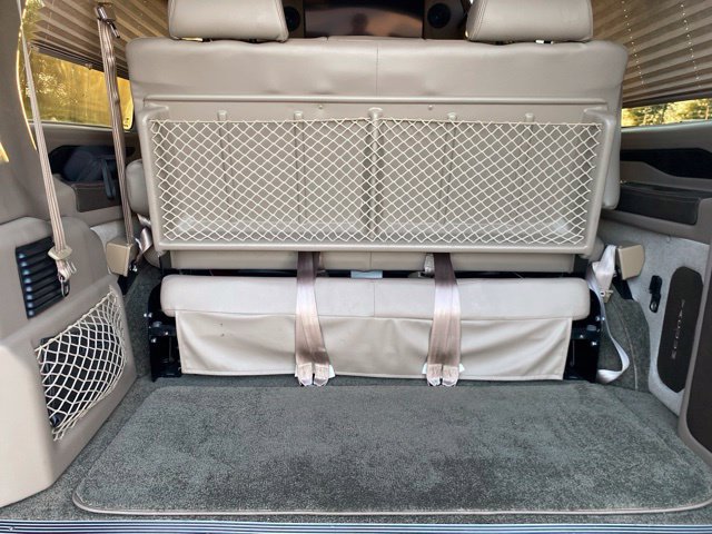Used 2021 Chevrolet Express 2500 RWD image 12