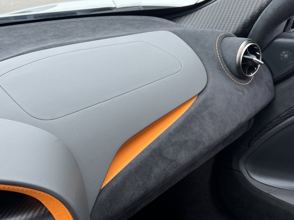 Used 2021 McLaren 720S Luxury image 38