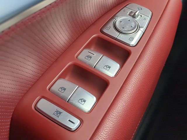 Used 2023 Genesis G70 2.0T w/ Sport Prestige Package RWD image 23