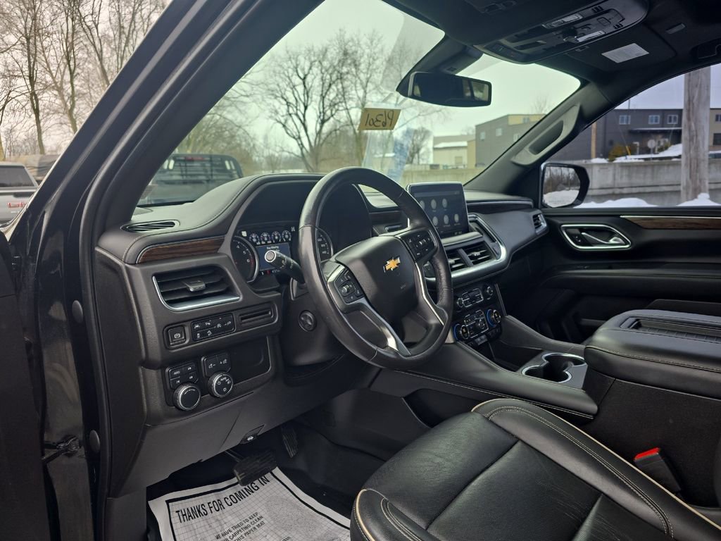 Used 2021 Chevrolet Tahoe Premier AWD/4WD image 3