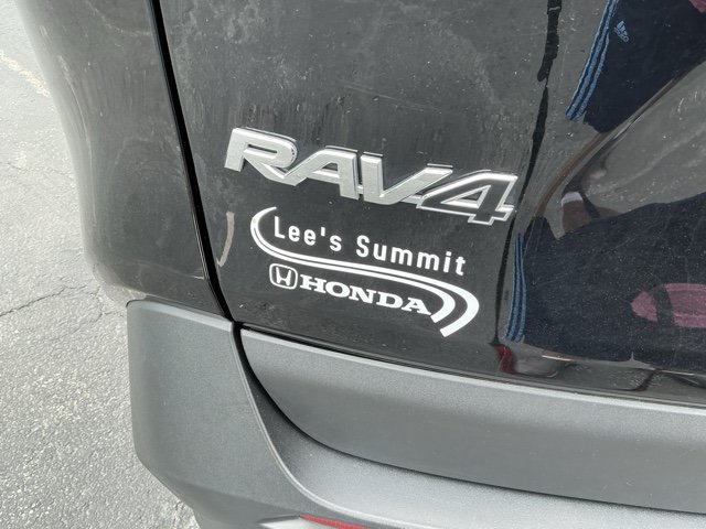 Used 2025 Toyota RAV4 LE FWD image 7