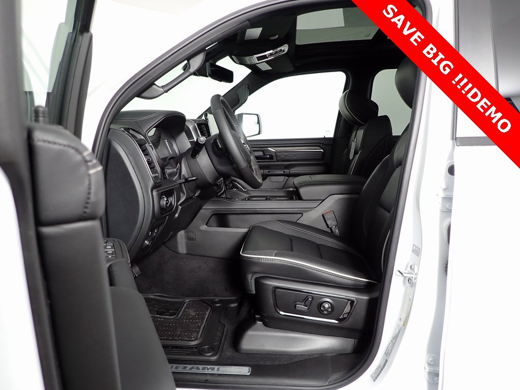 New 2025 RAM 1500 Limited image 22
