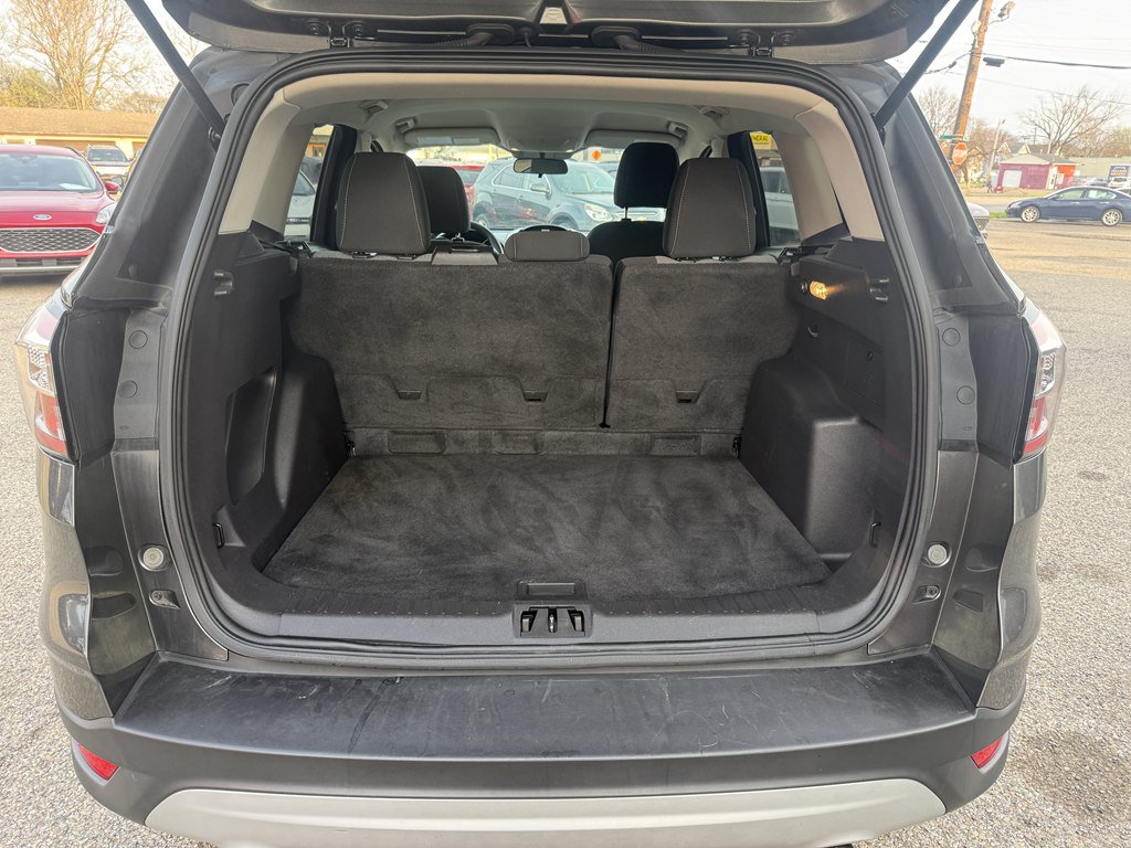 Used 2017 Ford Escape SE AWD/4WD image 16
