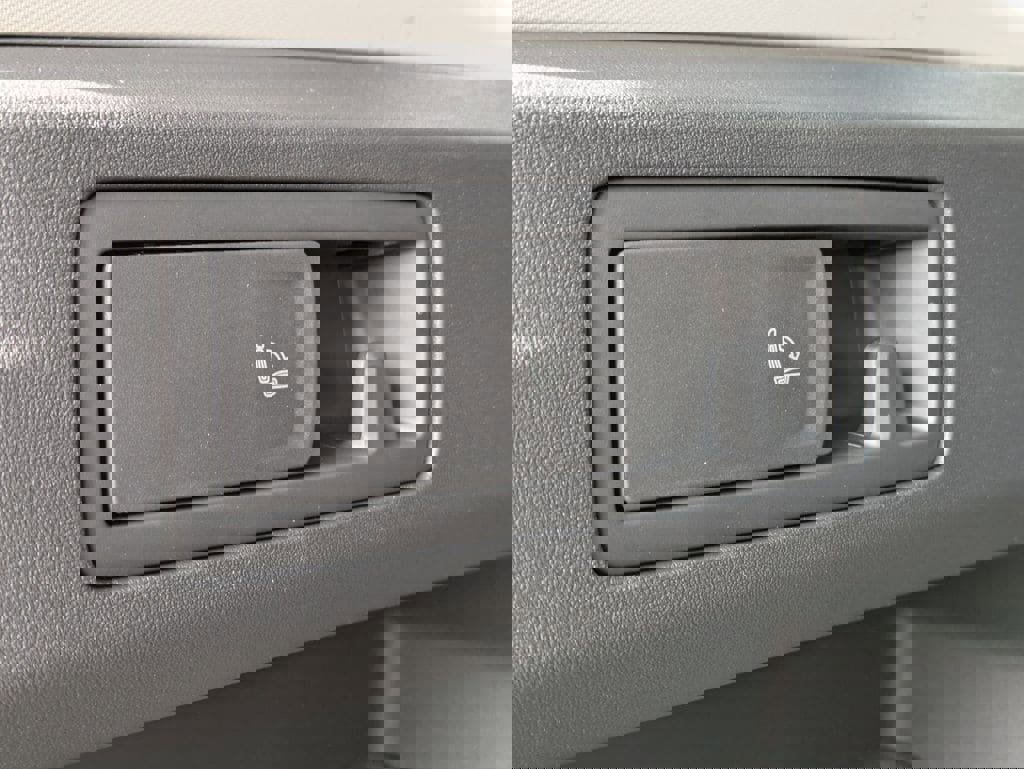 Certified 2026 Volkswagen Tiguan S image 17