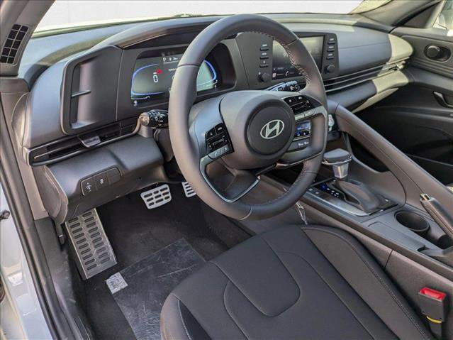 New 2025 Hyundai Elantra Sport w/ Cargo Package image 3