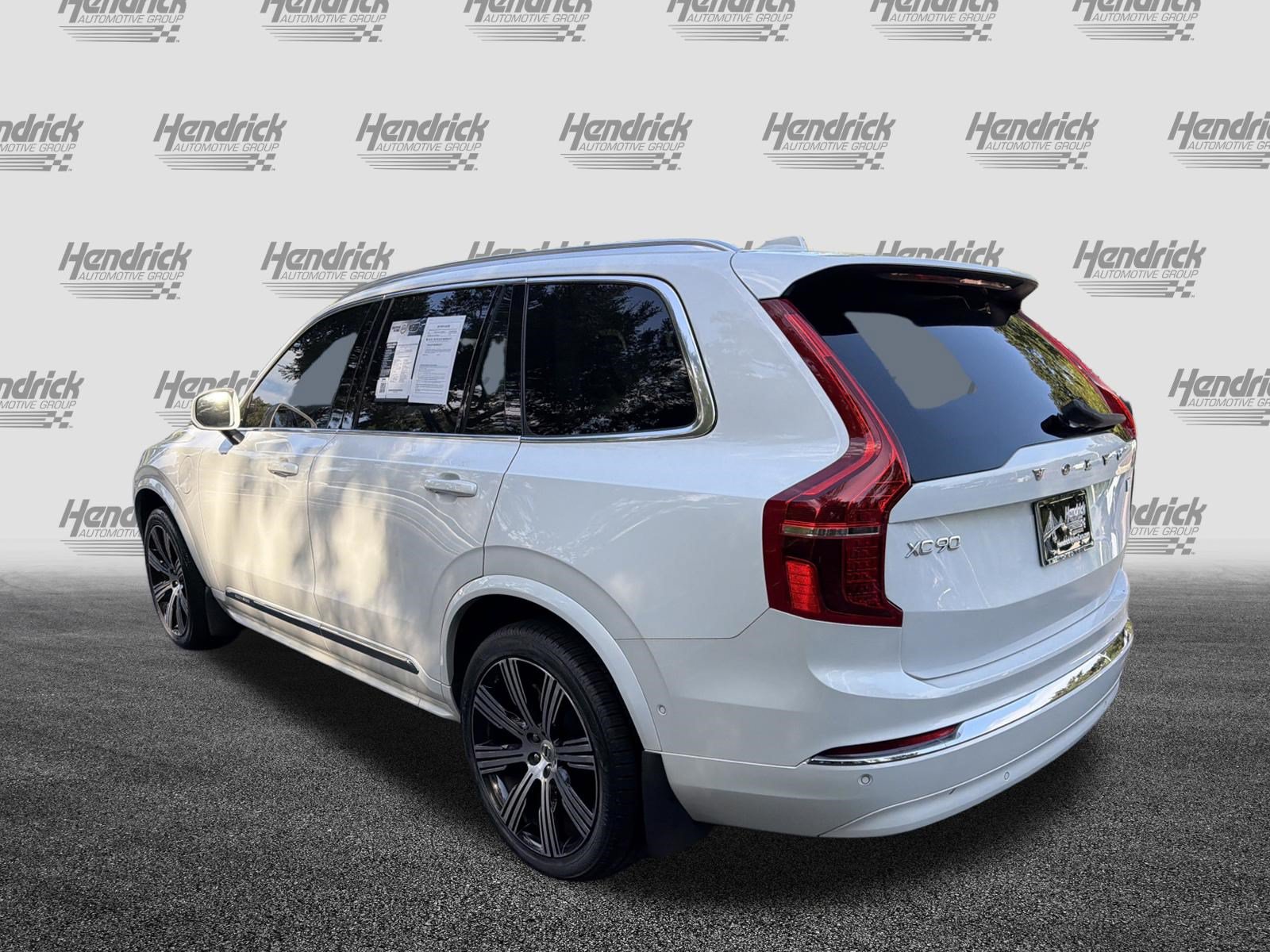 Certified 2024 Volvo XC90 T8 Plus w/ Protection Package AWD/4WD image 8
