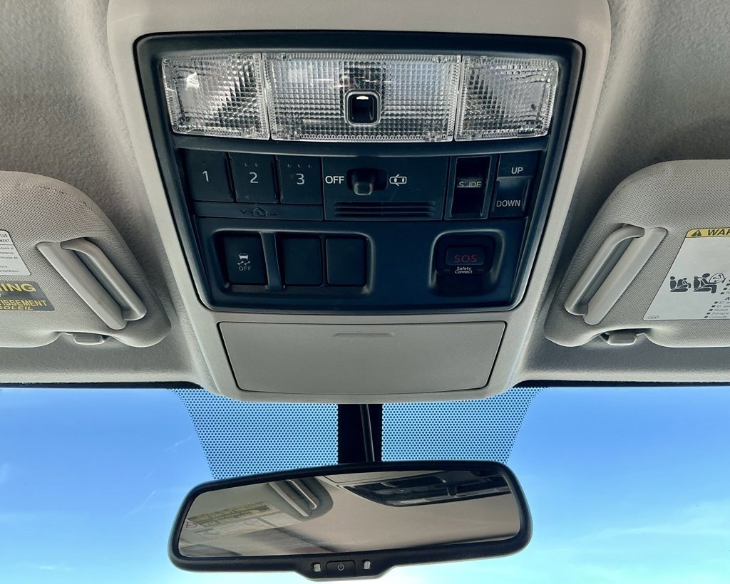 Used 2015 Toyota 4Runner Limited image 32