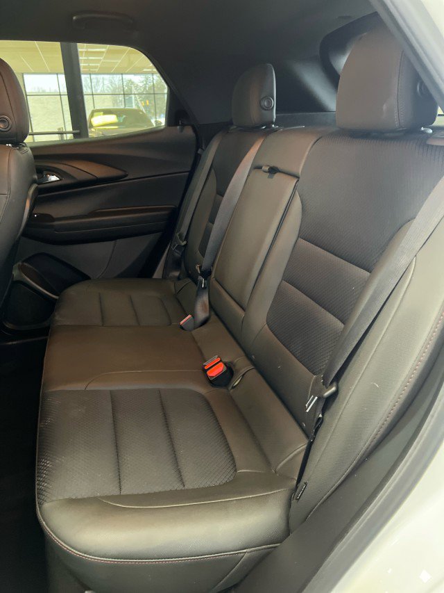 Used 2021 Chevrolet TrailBlazer RS w/ Convenience Package image 9