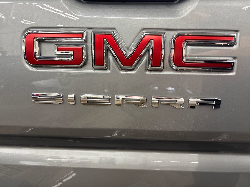 Used 2023 GMC Sierra 1500 Pro w/ Graphite Edition image 15