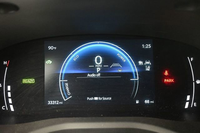Used 2025 Toyota Camry LE FWD image 16