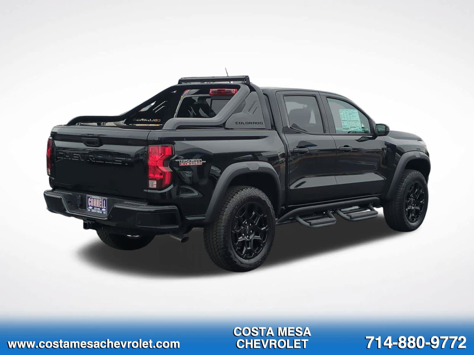 New 2026 Chevrolet Colorado Trail Boss w/ Midnight Edition AWD/4WD image 5