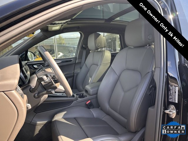 Used 2025 Porsche Macan w/ Premium Package Plus image 14