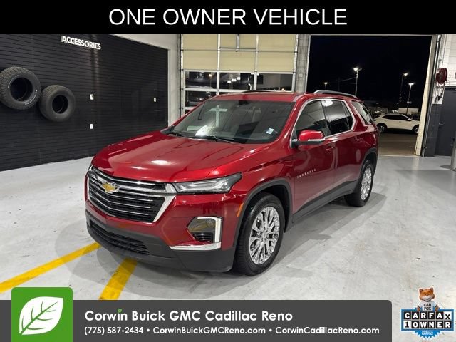 Used 2023 Chevrolet Traverse LT w/ Rear Camera Mirror Package