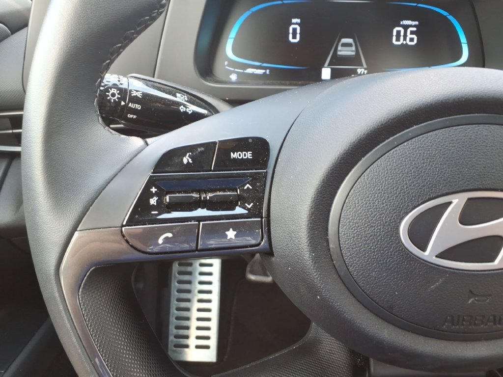 Used 2026 Hyundai Elantra SEL Sport Premium FWD image 19