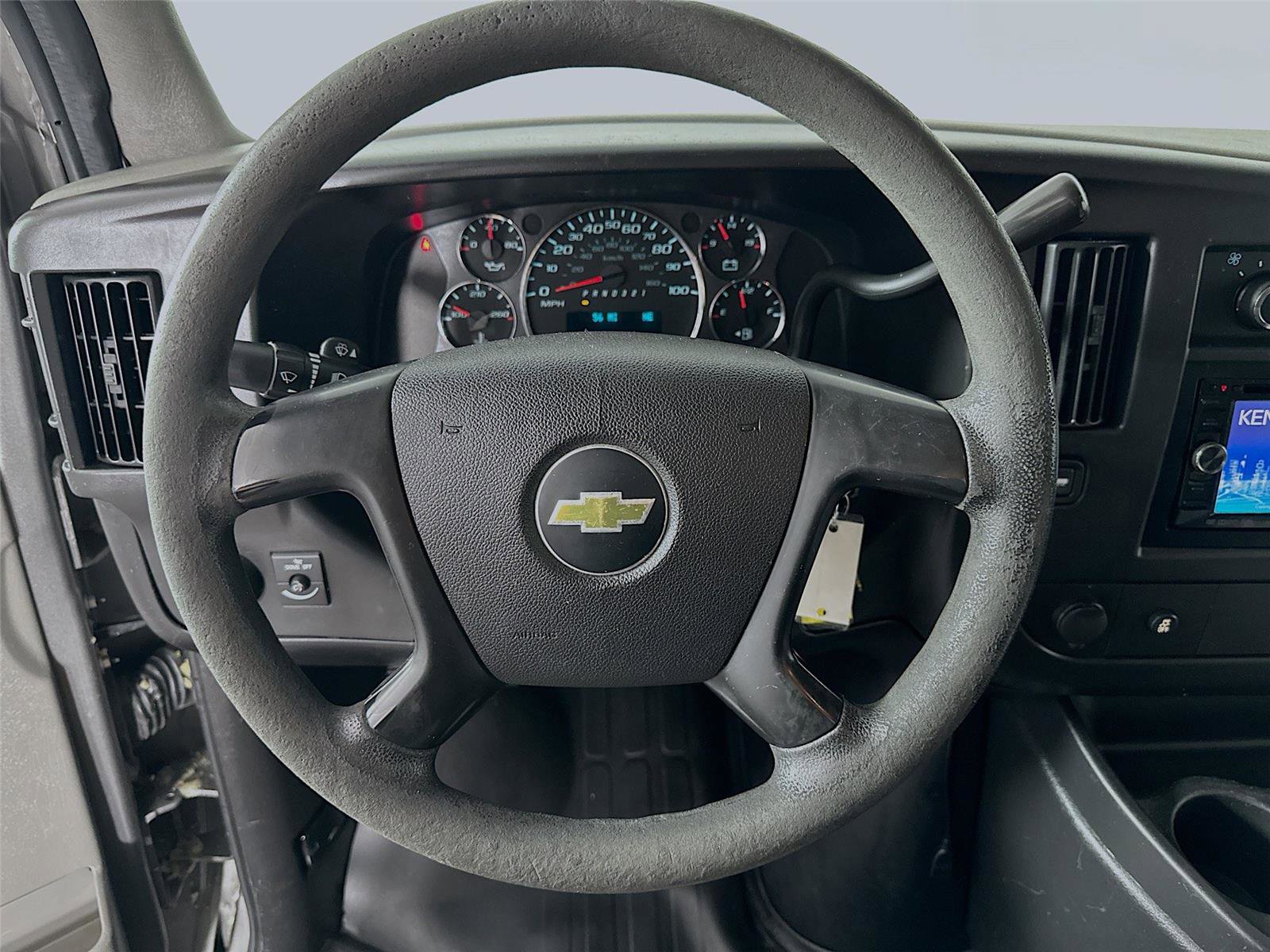 Used 2012 Chevrolet Express 1500 RWD image 15