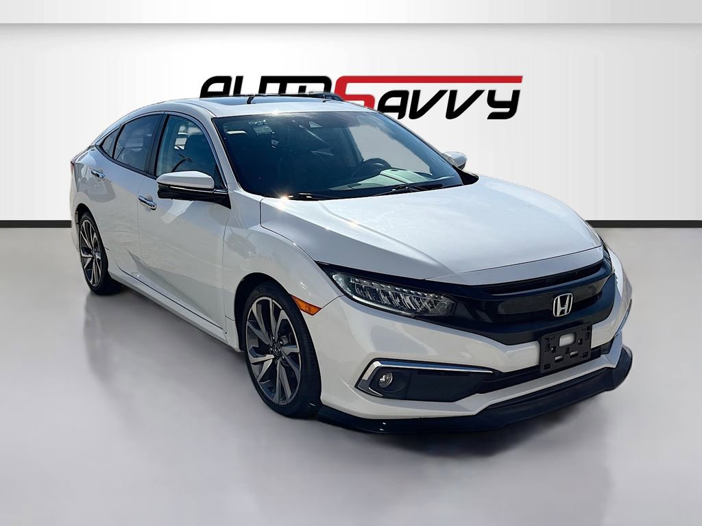 Used 2019 Honda Civic Touring image 1