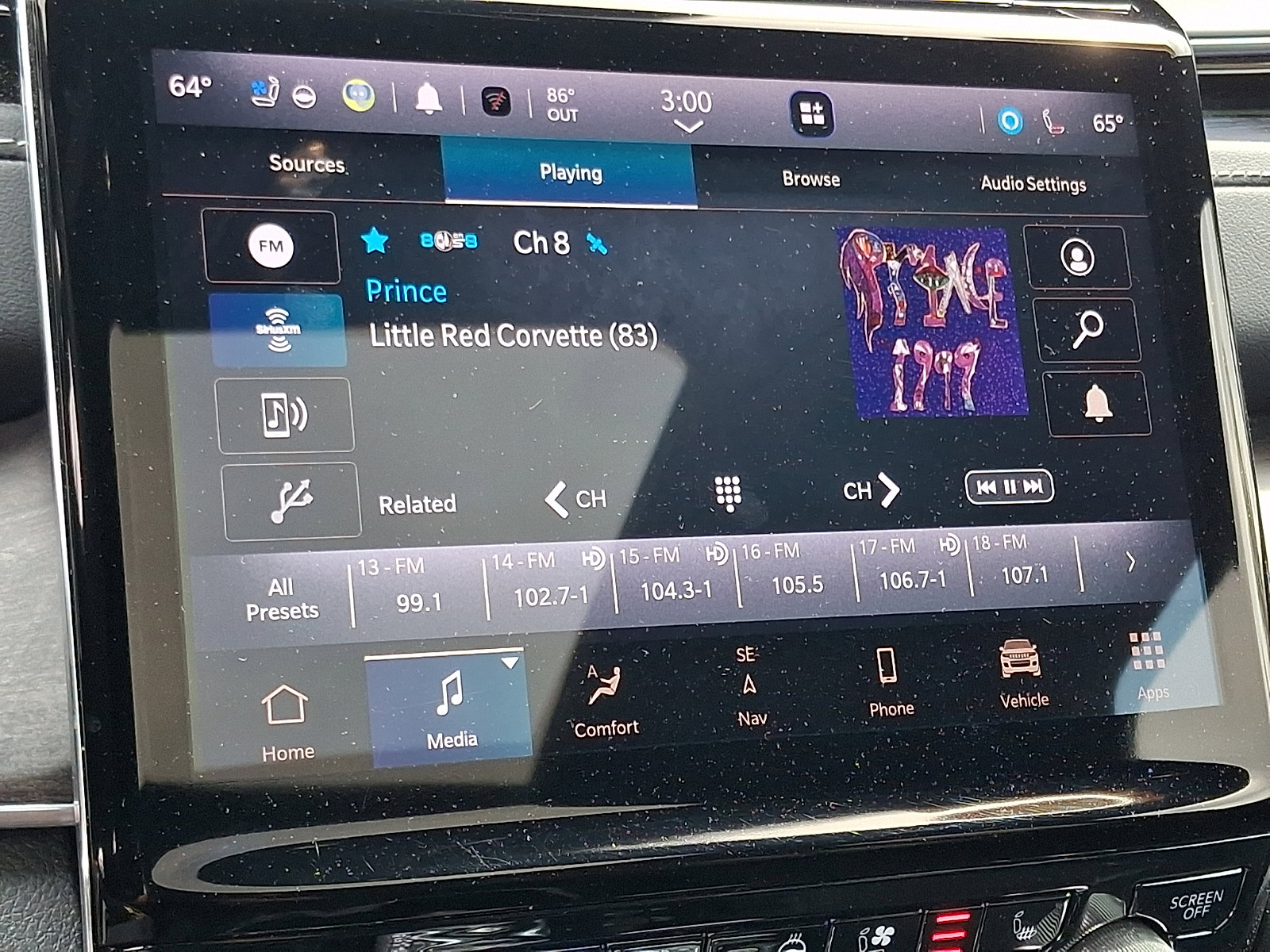 Certified 2023 Jeep Grand Cherokee L Overland w/ Advanced Protech Group III AWD/4WD image 18