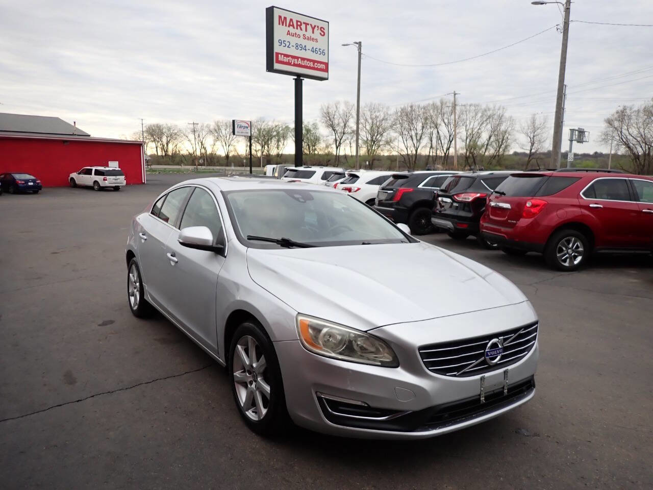 Used 2016 Volvo S60 T5 Premier image 1