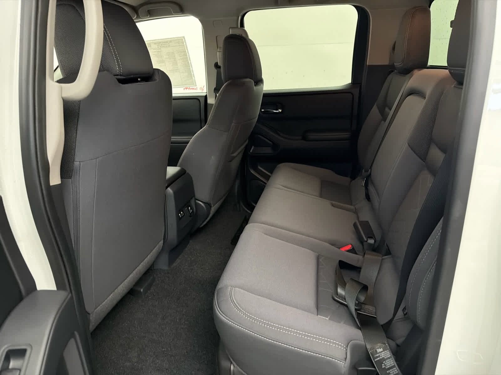 New 2025 Nissan Frontier SV w/ SV Convenience Package image 15