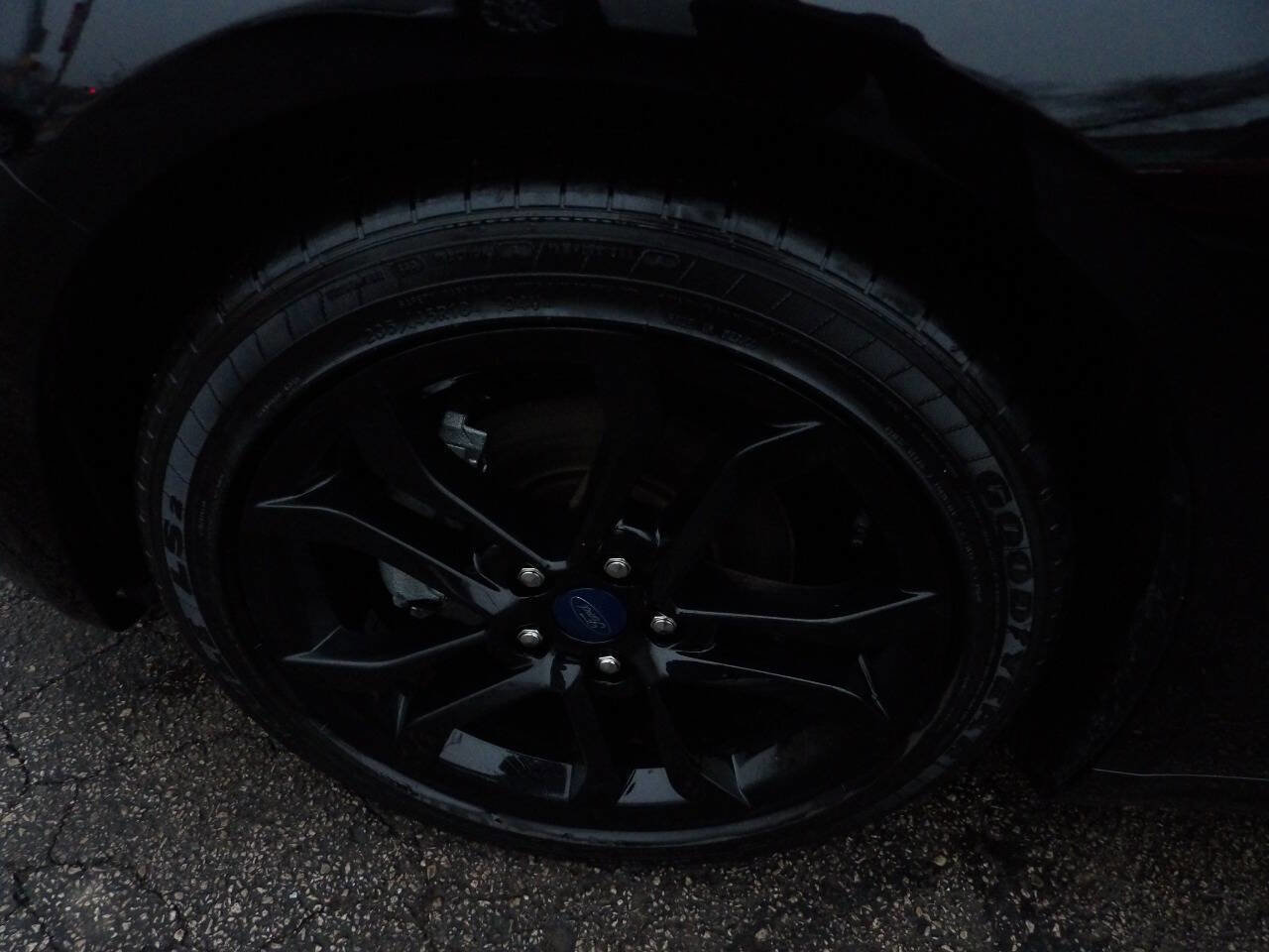 Used 2019 Ford Fusion SE w/ Equipment Group 151A image 6