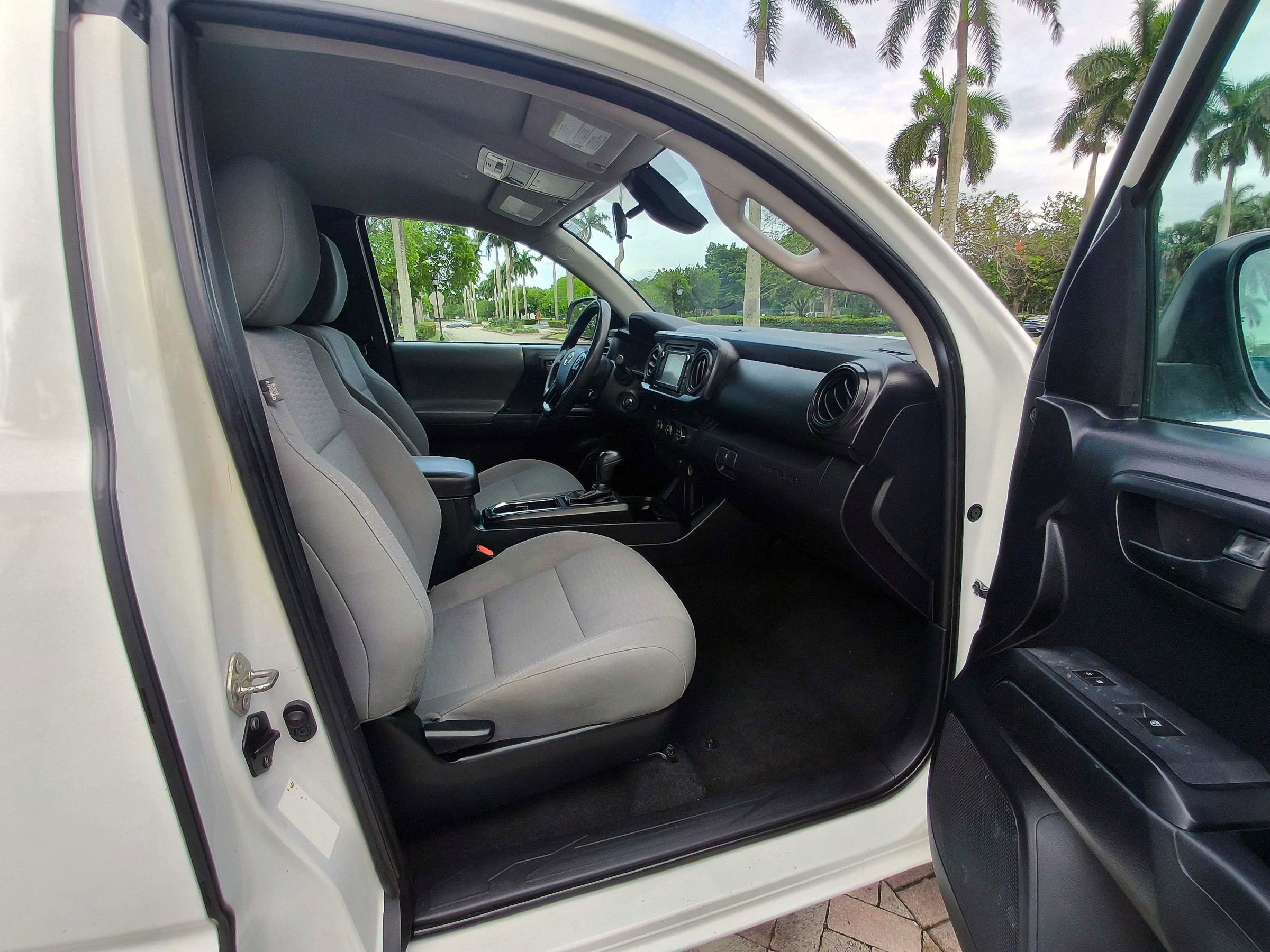 Used 2019 Toyota Tacoma SR RWD image 27