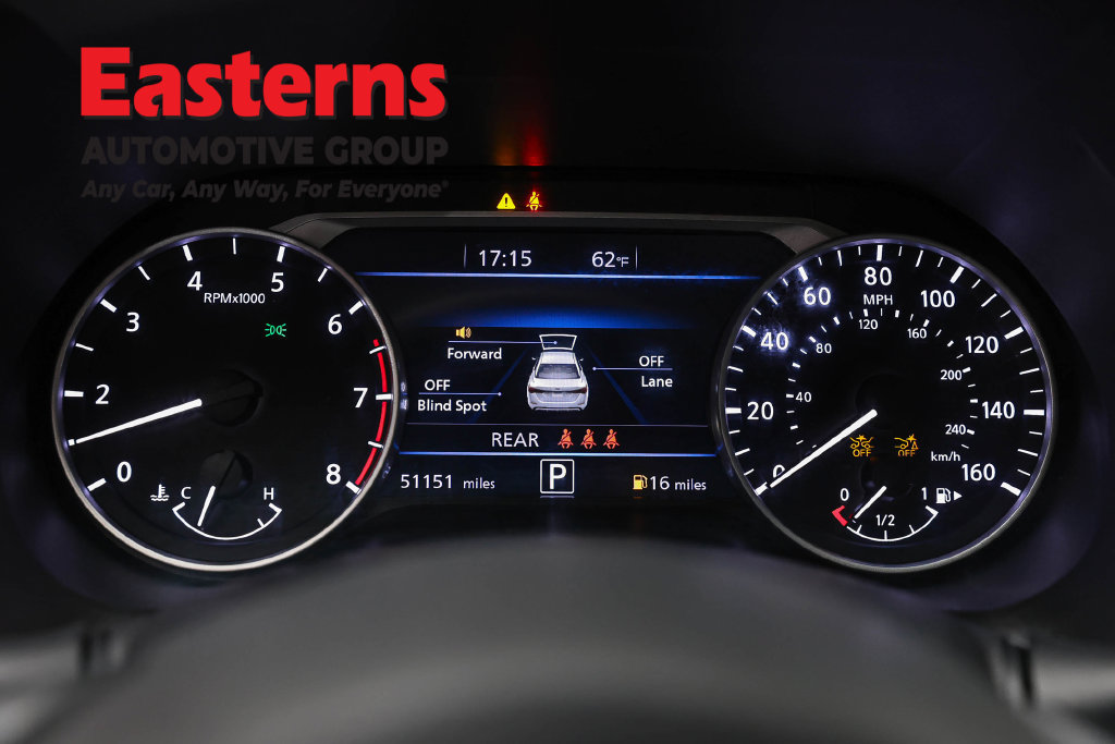 Used 2024 Nissan Sentra SV FWD image 20