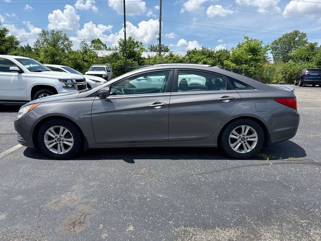 Used 2013 Hyundai Sonata GLS w/ Popular Equipment Pkg FWD image 2