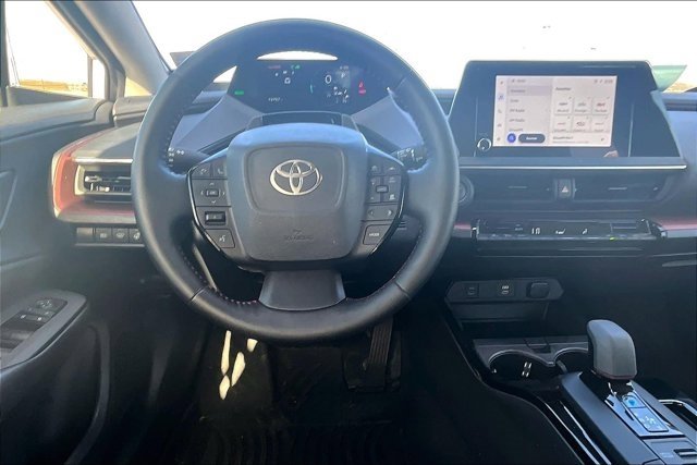 Used 2024 Toyota Prius Prime image 8