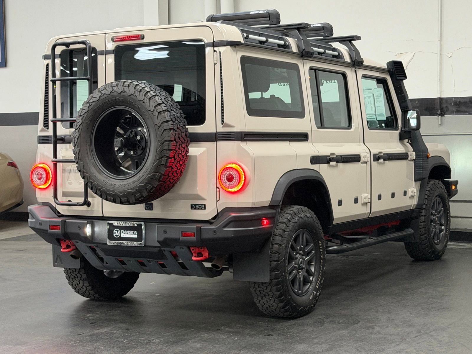 Used 2024 INEOS Grenadier image 12