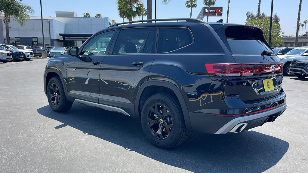 New 2025 Volkswagen Atlas Peak Edition SE AWD/4WD image 11