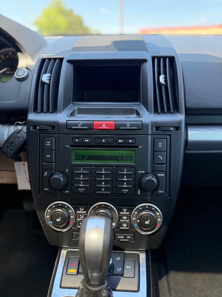 Used 2008 Land Rover LR2 SE AWD/4WD image 12