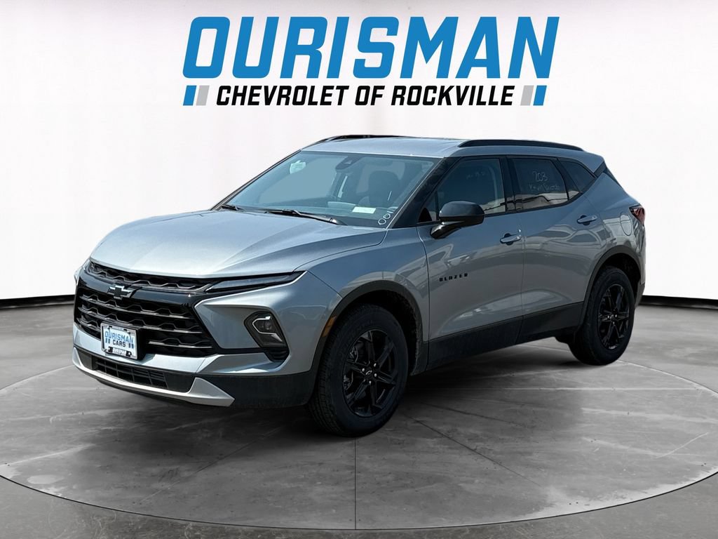 New 2026 Chevrolet Blazer LT w/ Midnight/Sport Edition AWD/4WD image 2