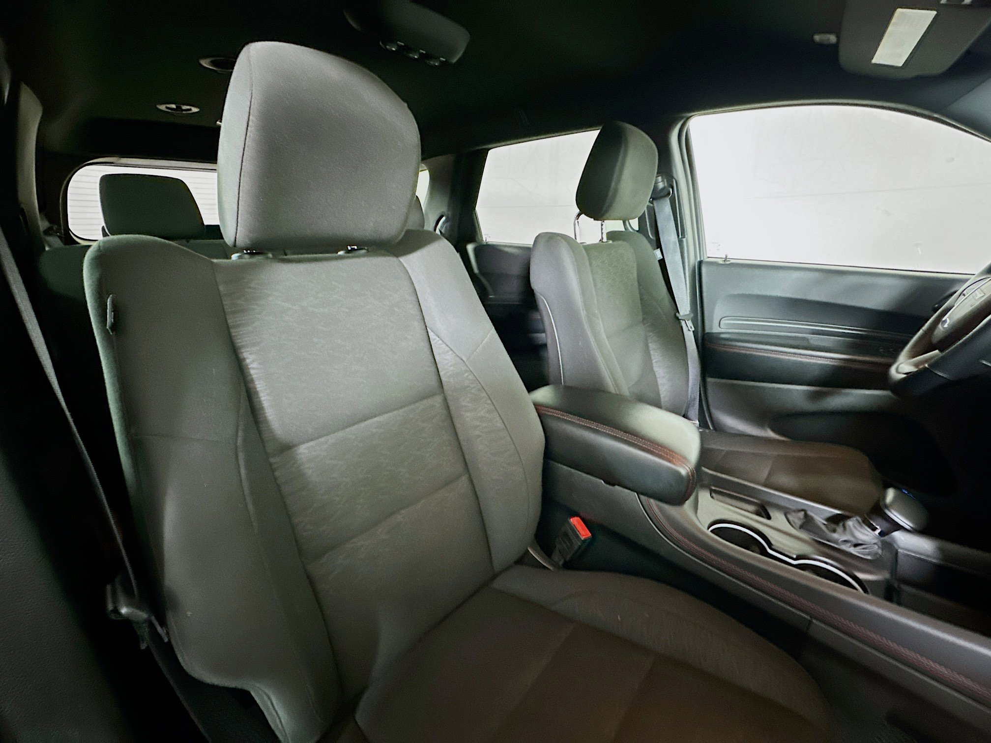 Used 2025 Dodge Durango GT AWD/4WD image 28