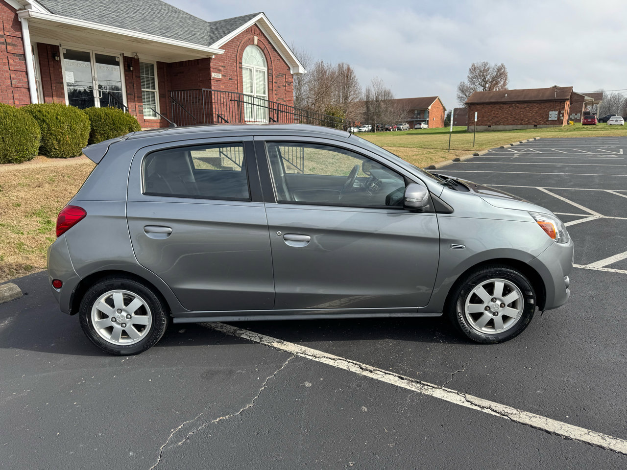 Used 2015 Mitsubishi Mirage ES image 11