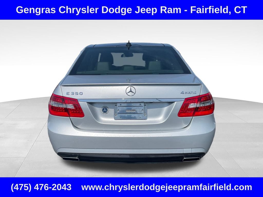 Used 2013 Mercedes-Benz E 350 4MATIC Sedan image 6