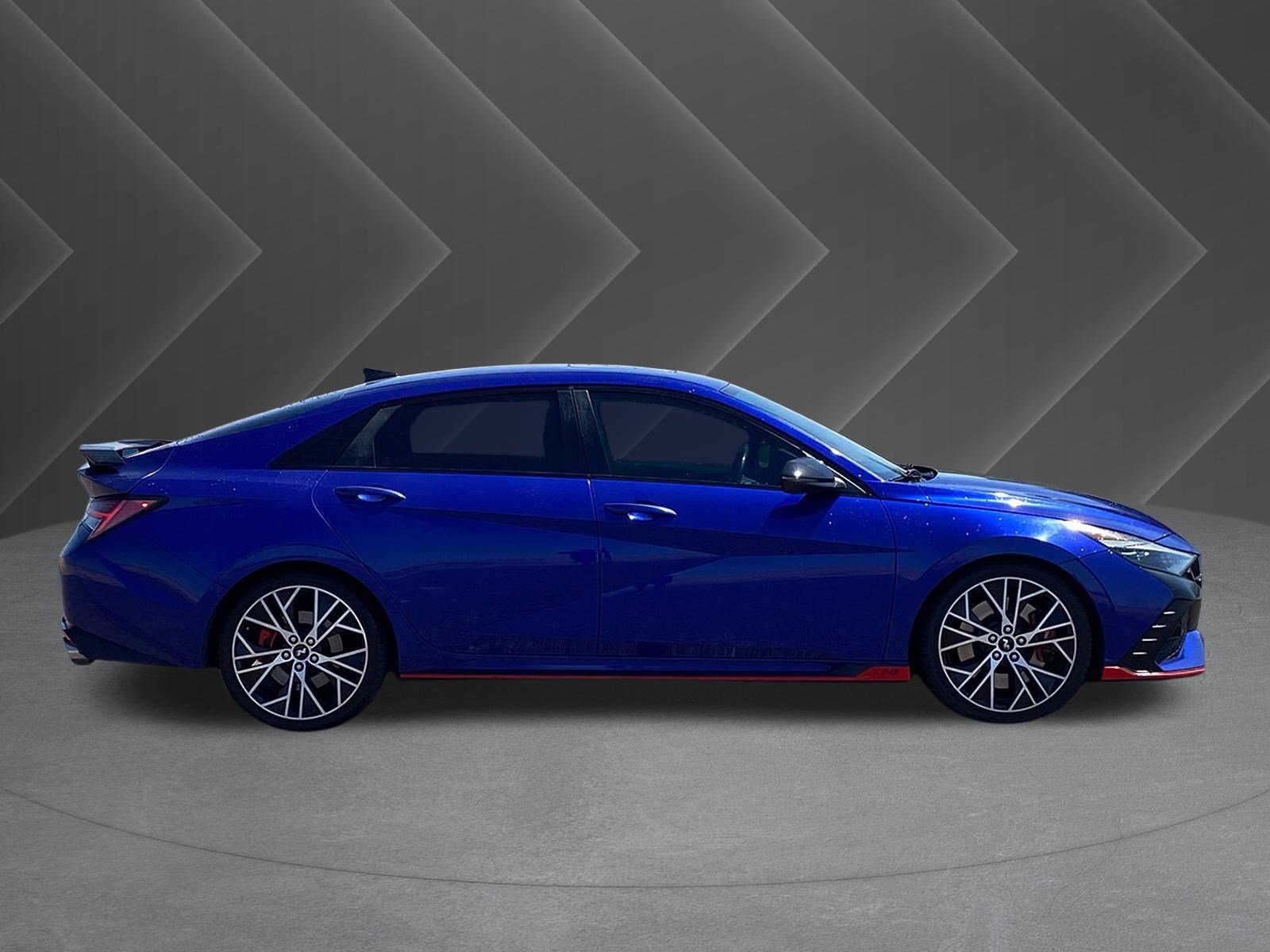 Used 2022 Hyundai Elantra N FWD image 2