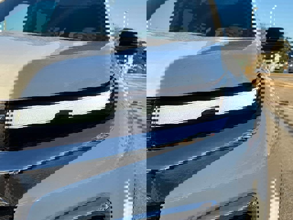 New 2026 Chevrolet Traverse LT w/ Sun and Wheel Package image 10