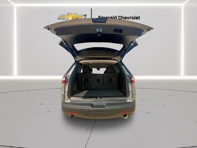 Used 2019 Chevrolet Traverse LT w/ LPO, 'HIT The Road' Package AWD/4WD image 9
