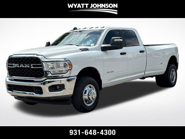 Used 2024 RAM 3500 Big Horn AWD/4WD image 1