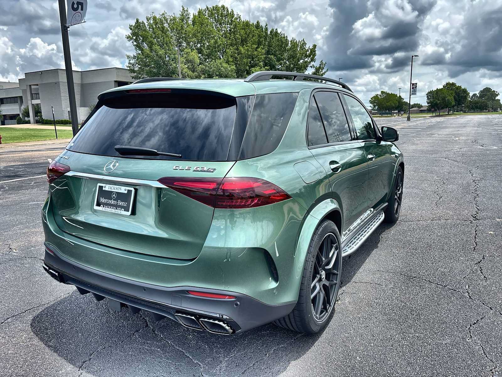 New 2026 Mercedes-Benz GLE 63 AMG S image 8