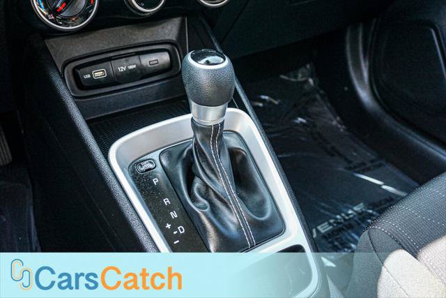 Used 2022 Hyundai Venue SE FWD image 30