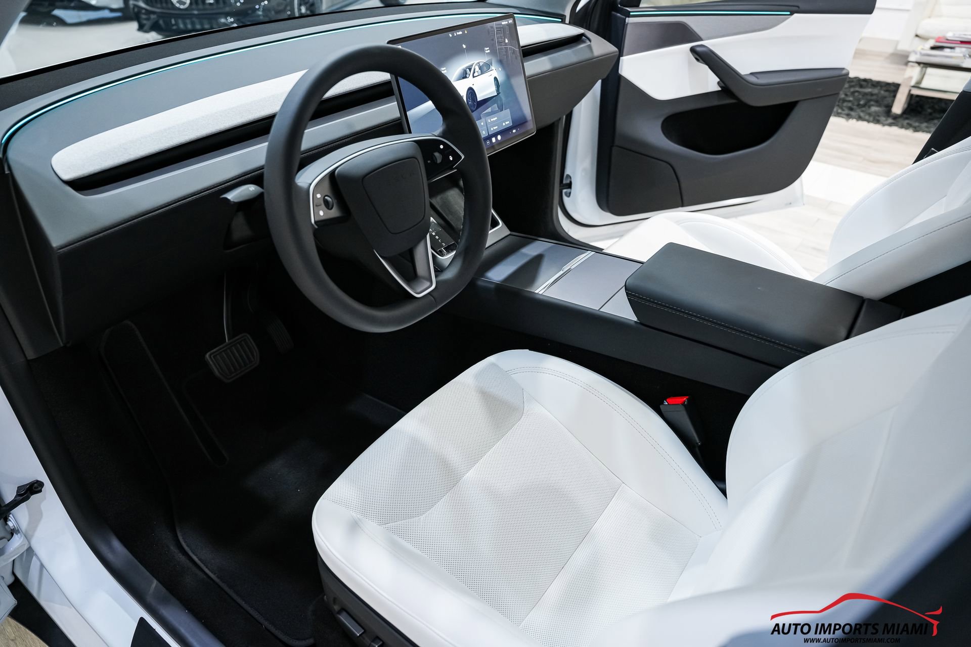Used 2026 Tesla Model Y Long Range RWD image 8