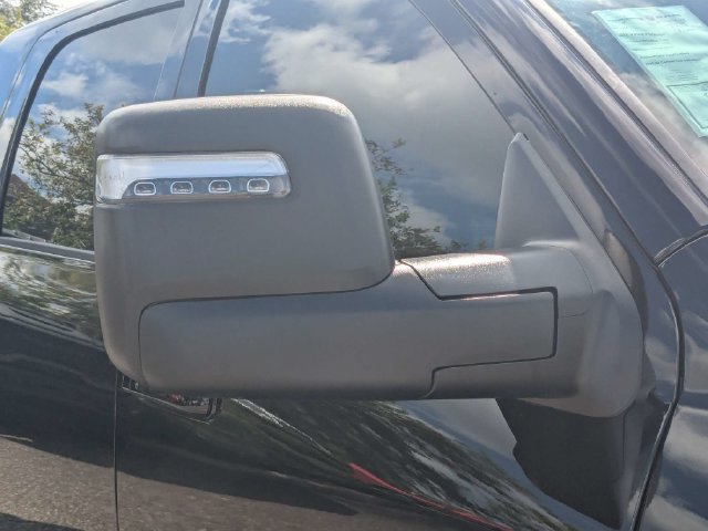 New 2026 RAM 2500 Laramie AWD/4WD image 11