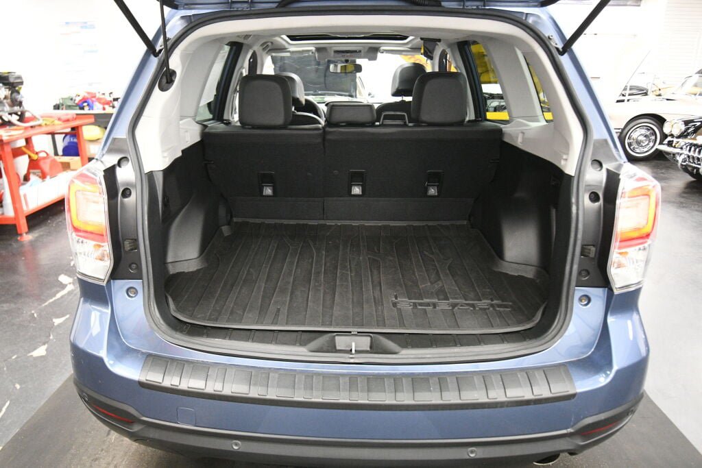 Used 2018 Subaru Forester 2.5i Touring w/ 50th Anniversary Edition AWD/4WD image 25