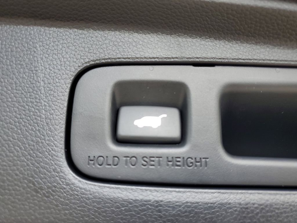 Used 2024 Honda CR-V EX-L image 7