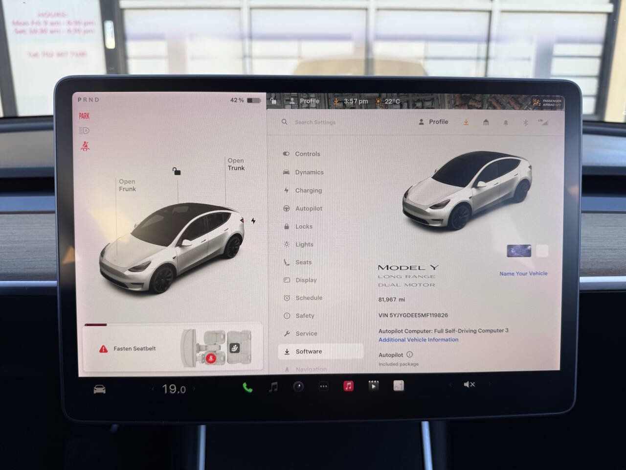 Used 2021 Tesla Model Y Long Range AWD/4WD image 10