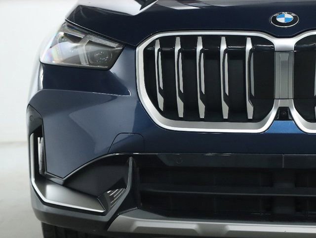 Used 2025 BMW X1 xDrive28i w/ Technology Package image 6